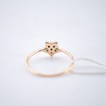 dettaglio posteriore anello gioiello oro rose zirconi marroni ambrosia aaz 131