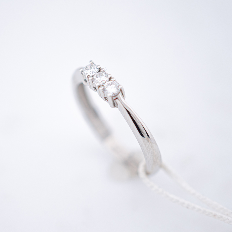 Anello Gioiello Trilogy Comete Gioielli Oro e Diamante ANB 1688 laterale