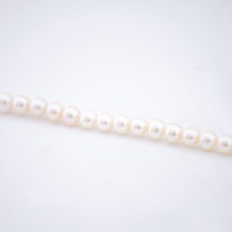 dettaglio bracciale comete gioielli oro e perle brq 112