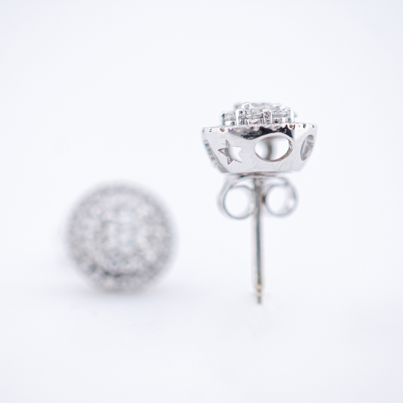 orecchini-gioielli-comete-gioielli-lilibeth-orb-1033-2 dettaglio chiusura orecchini gioielli comete gioielli lilibeth orb 1033