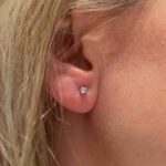 indosso Orecchini Gioiello Punto Luce Oro Diamanti Gioielleria Sanetti ORGS047