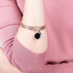 indosso Bracciale Gioiello Multifilo Rigido Pietra Tonda Bronzallure WSBZ01386.BO