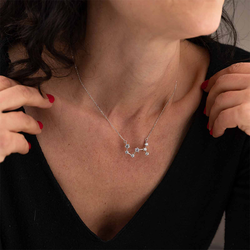 Collana Costellazioni Argento 925‰ Scorpione Opera Collection CO008 indosso