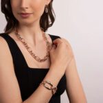 orecchini bronzallure gioielli purezza golden rose wsbz01626 r indosso