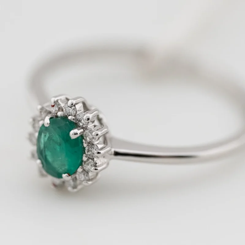 anello-oro-diamanti-smeraldo-regina-comete-gioielli-anb-2574 anello oro diamanti smeraldo regina comete gioielli anb 2574