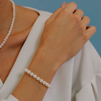 bracciale comete perle oro 750 brq 114 s indosso