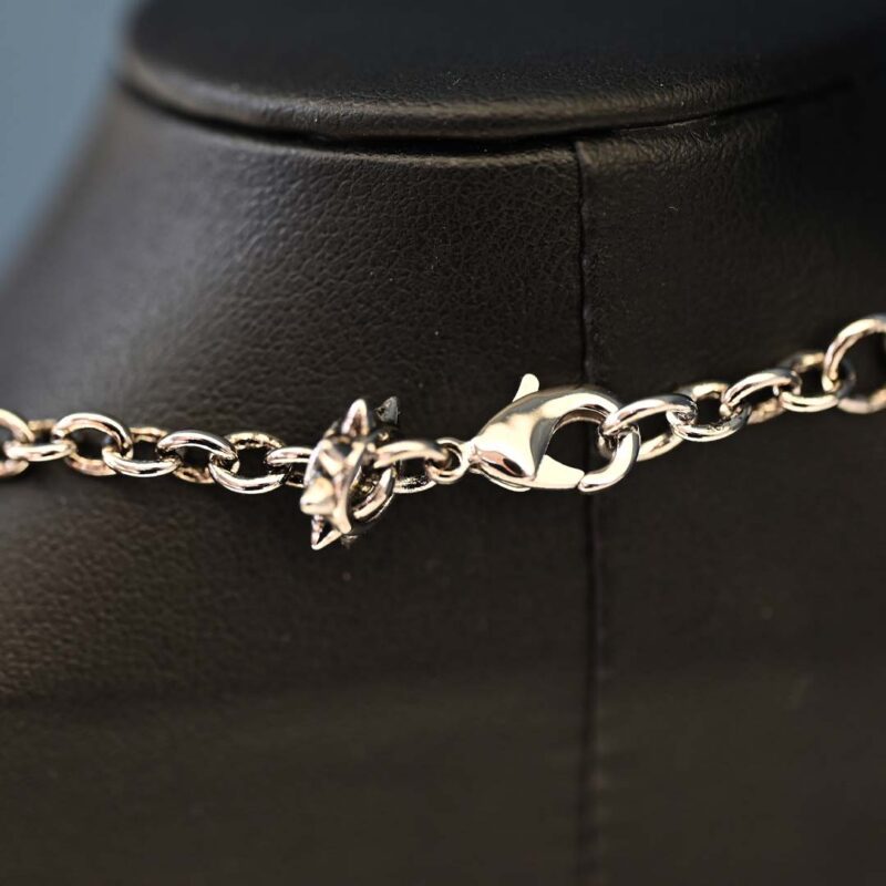 collana-john-richmond-thorns-bronzo-jrtp03bw-chiusura collana john richmond thorns bronzo jrtp03bw chiusura