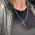 collana john richmond thorns bronzo jrtp03bw indosso