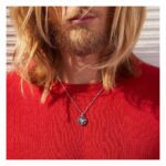 collana zancan rosa dei venti argento e pietre nera exc547 indosso