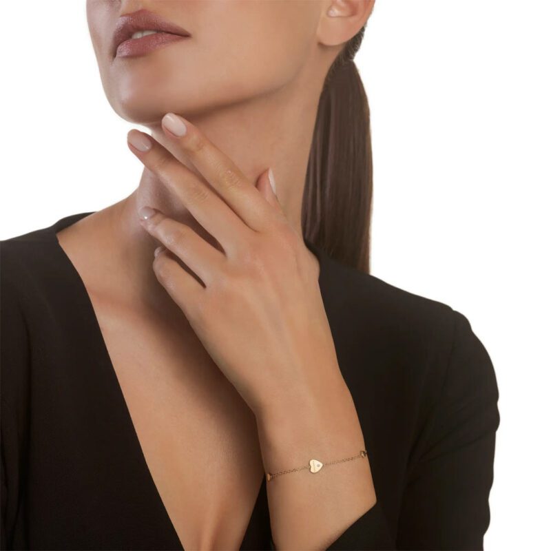 Bracciale Gioiello Cuore Salvini Oro Giallo e Diamante 20087146 indosso