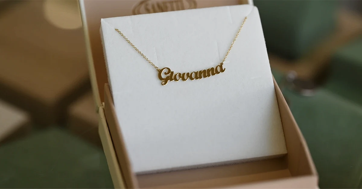 Collana Nome
<br />Oro 18k