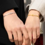 Bracciale Amen Nodo d'Amore Argento 925 Dorato BRNOAMGG16 indosso