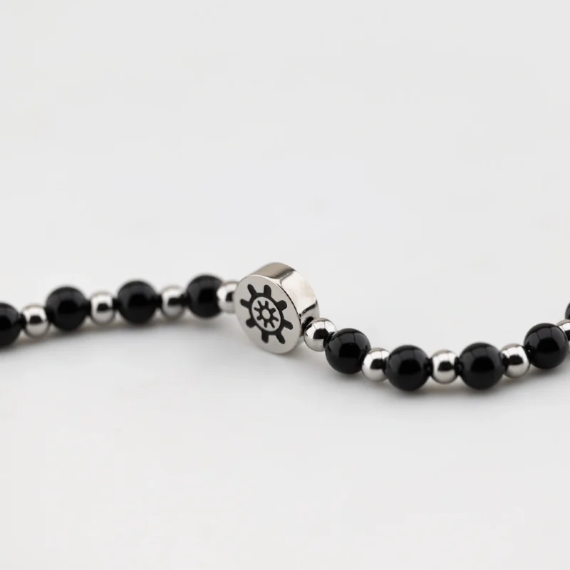 bracciale-breil-sound-wave-timone-acciaio-e-onice-tj3590-dettaglio bracciale breil sound wave timone acciaio e onice tj3590 dettaglio