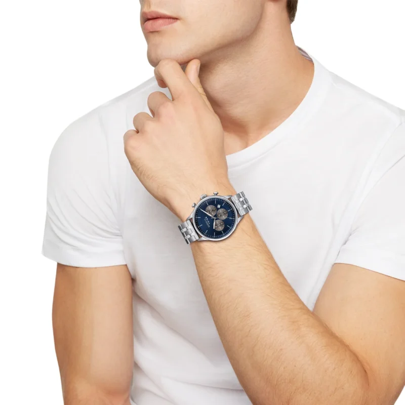 orologio-breil-tribe-cronografo-classy-blu-ew0642-indosso orologio breil tribe cronografo classy blu ew0642 indosso