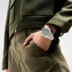 Orologio D1 Milano Ultra Thin Moss D1-UTBJ06 indossa donna