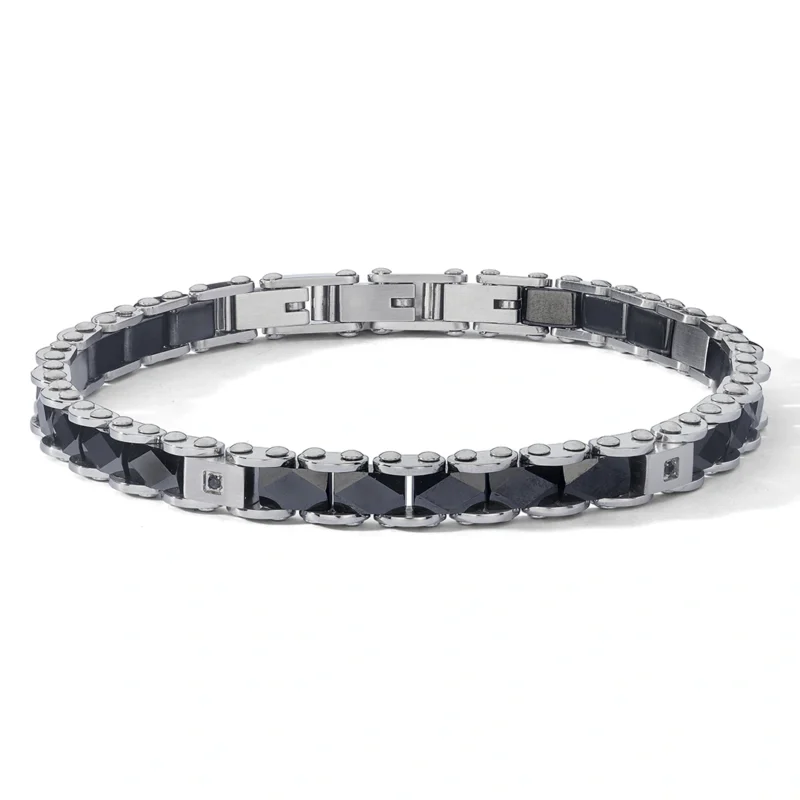 bracciale-comete-uomo-acciaio-ceramica-e-zirconi-neri-ubr-1250 Bracciale Comete Uomo Acciaio Ceramica e Zirconi Neri UBR 1250