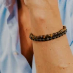 Bracciale Comete Uomo Acciaio PVD Gun Metal e Onice Nero UBR 1245 indosso